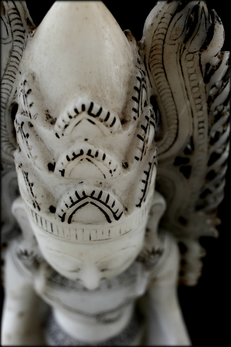 Extremely Rare 18C Alabaster Ava Buddha #BB176