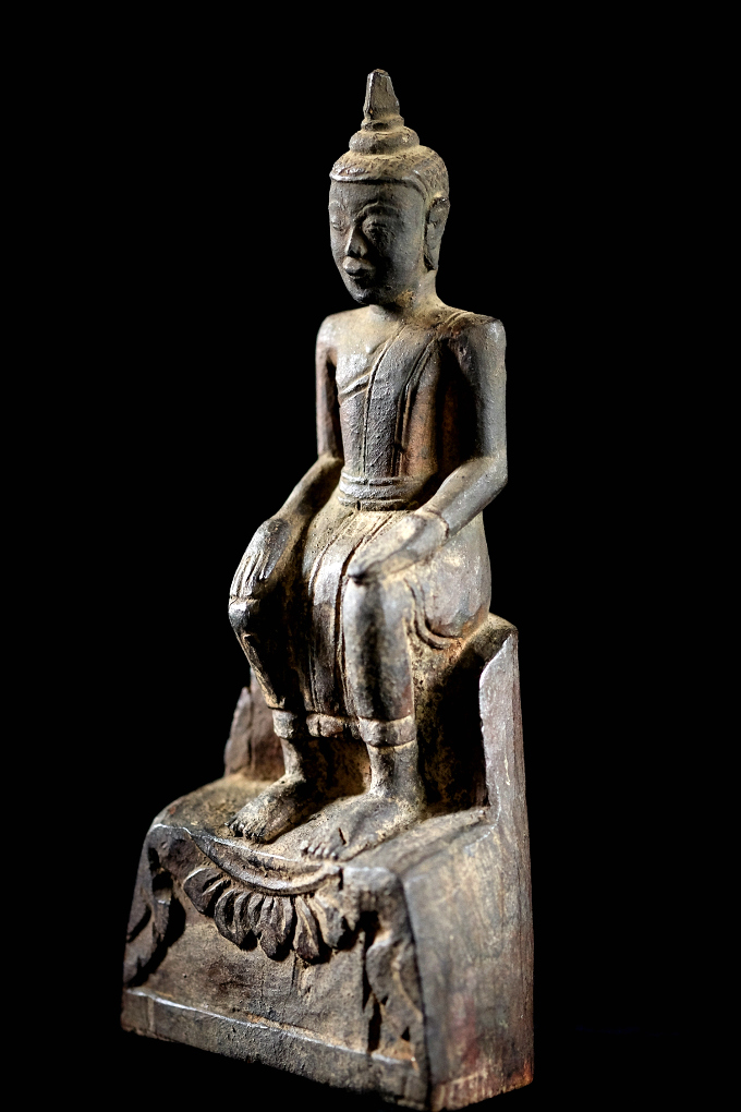 Extremely Rare Early 19C Thai Walking Lanna Buddha #037-2