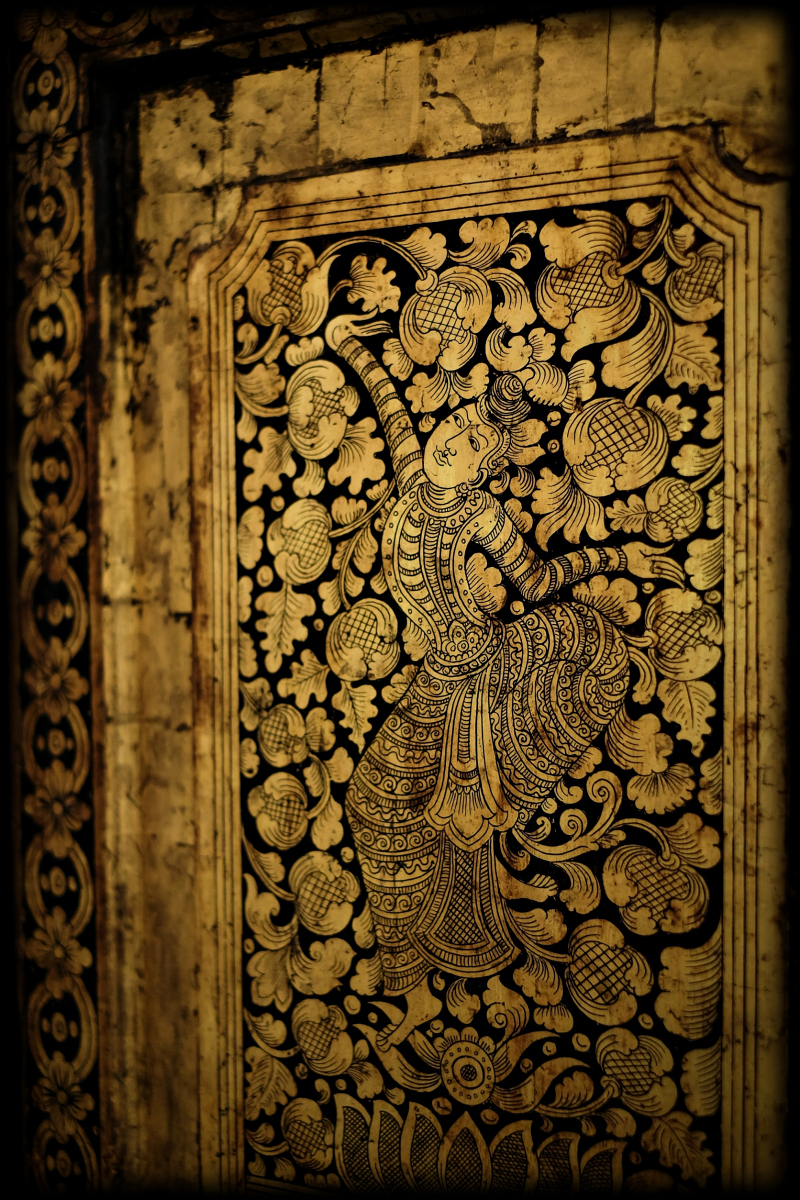 Extremely Rare Early 19C Rattanakosin Buddhist Chest #A119