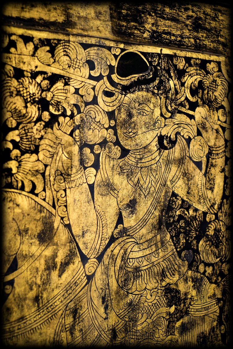 Extremely Rare Early 19C Rattanakosin Buddhist Chest #A119