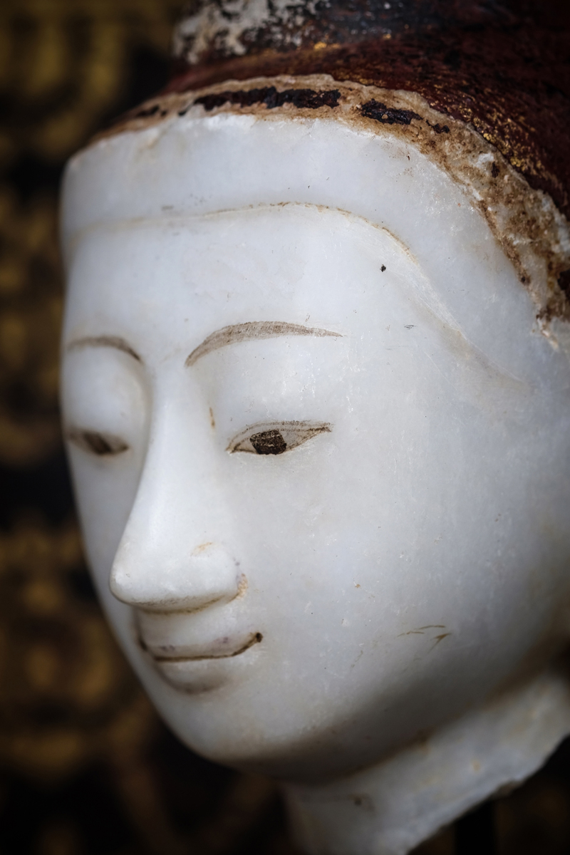 #alabasterbuddhahead #buddhahead #stinebuddhahead #buddhahead #antiquebuddhas #antiquebuddha