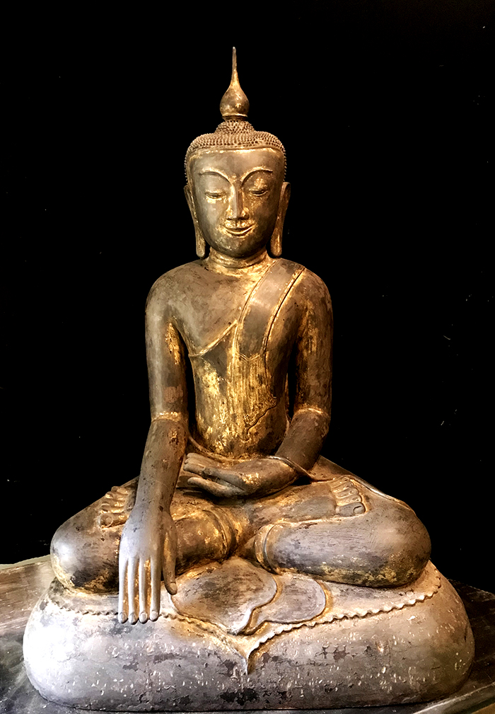 #shanbuddha #lacquerbuddha #burmabuddha #burmesebuddha #buddhastatue #buddhas #buddha #antiquebuddha #antiquebuddhas 