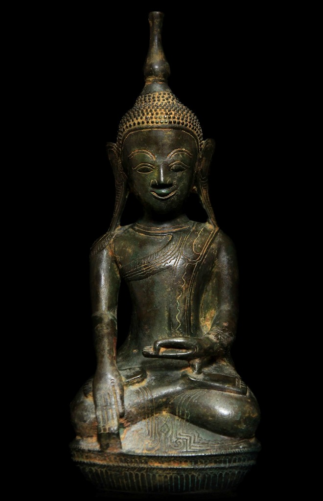 Extremely Rare 19C Bronze Burmese Shan Taiyai Buddha # BB203