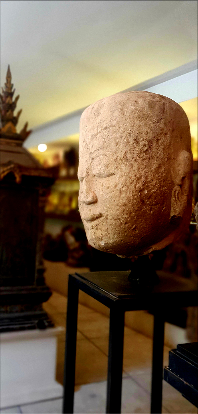 #buddhahead #earlebuddhahead #sandstonebuddhahead #stonebuddhahead #antiquebuddhas #antiquebuddha