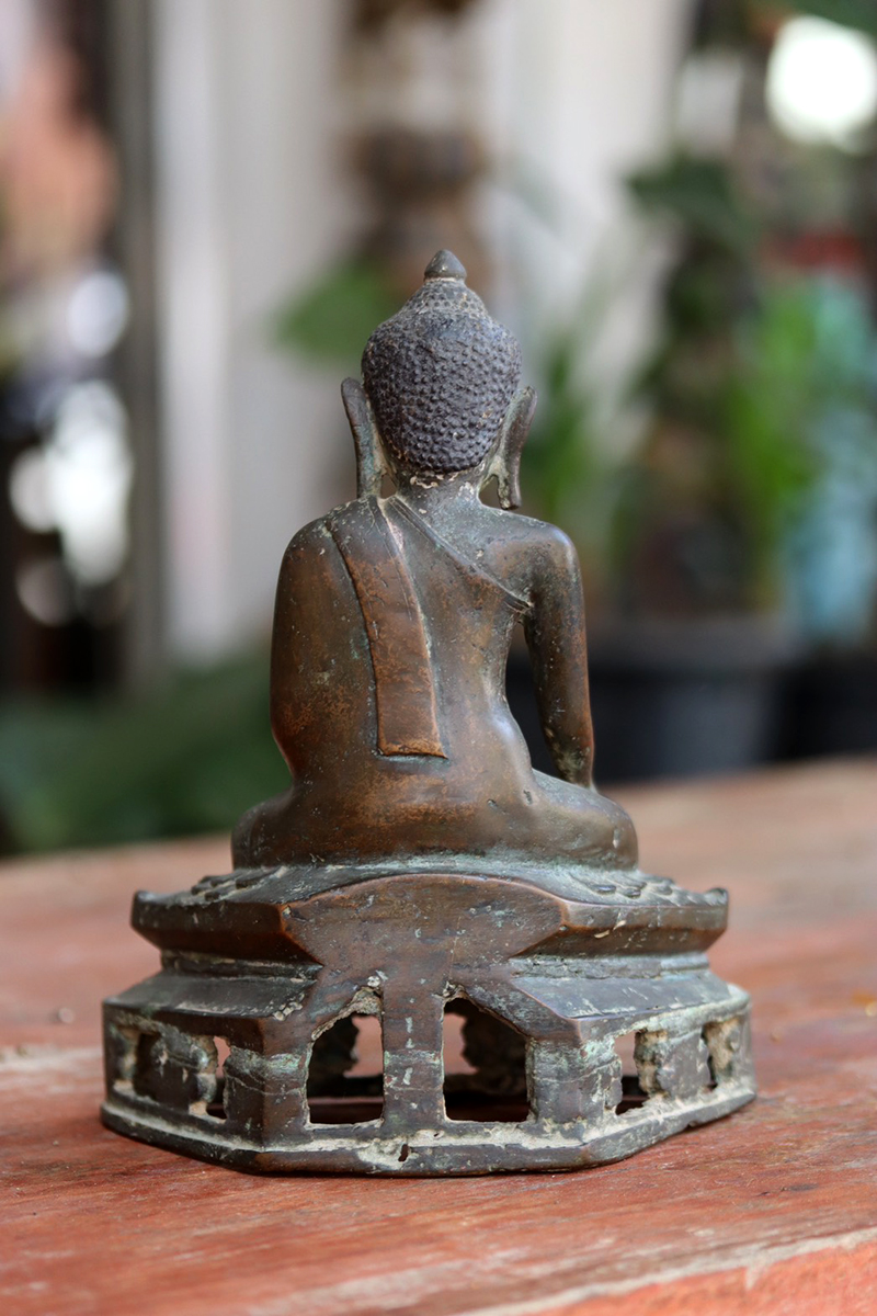 Extremely Rare 19C Bronze Burmese Shan Buddha # B02-15