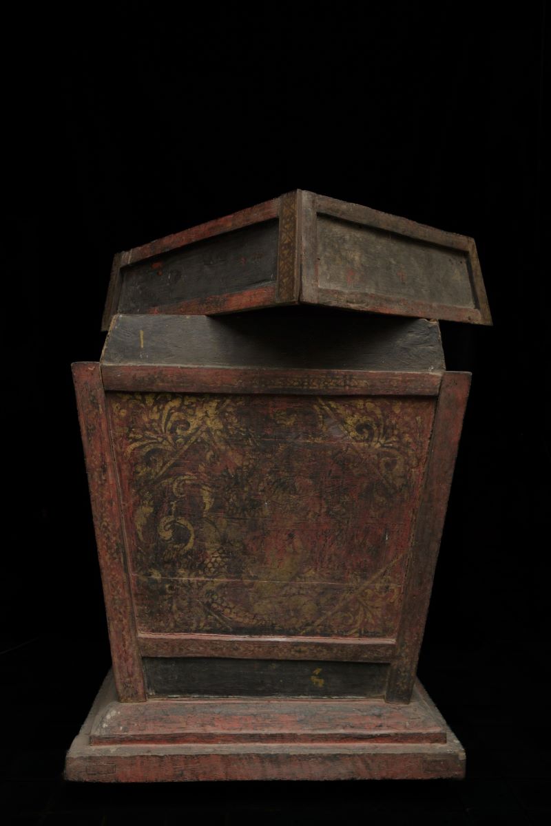 #ThaiLannaWoodenBibleChest
