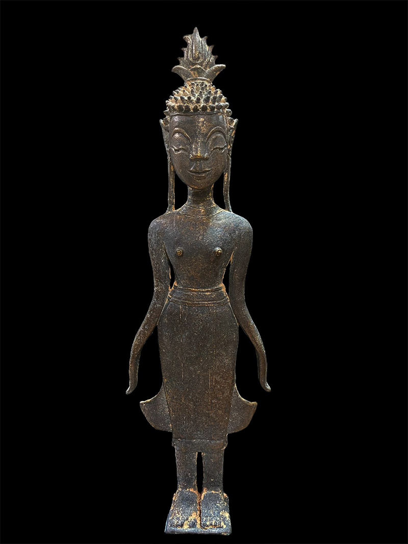 #laosbuddha #bronzebuddha #standingbuddha #buddha #buddhas #buddhastatue #buddhaart #buddhist #antiquebuddhas #antiquebuddha #Laos #buddhastatues