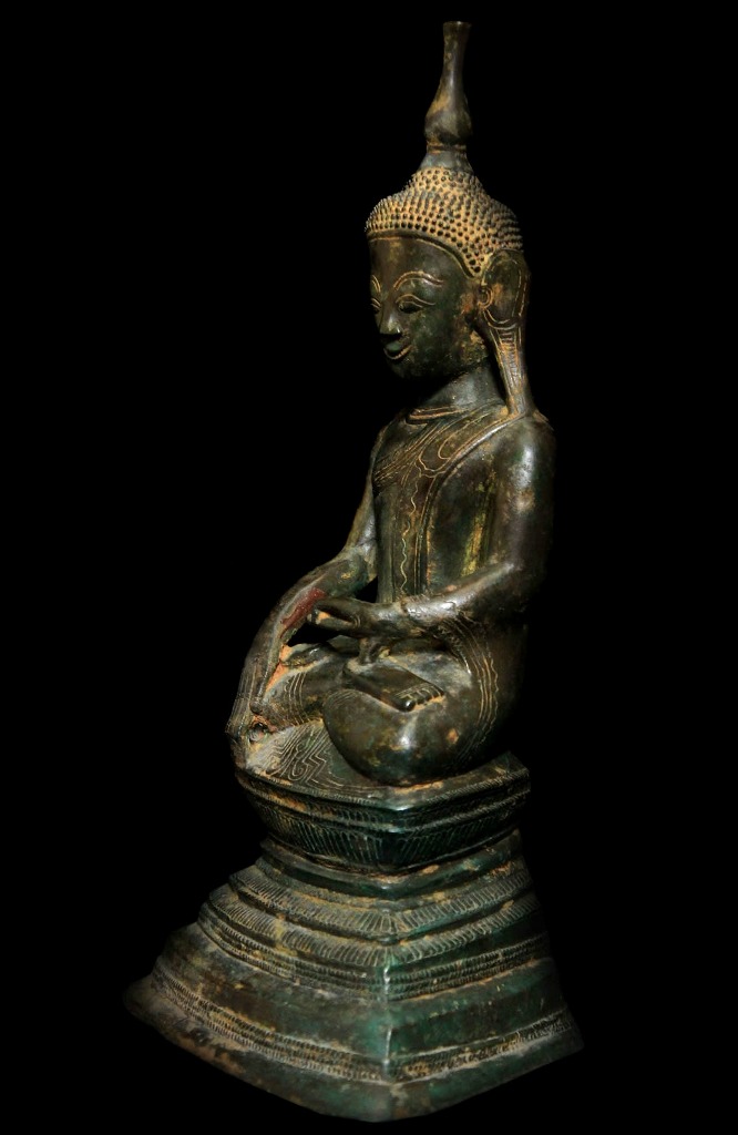 Extremely Rare 19C Bronze Burmese Shan Taiyai Buddha # BB203