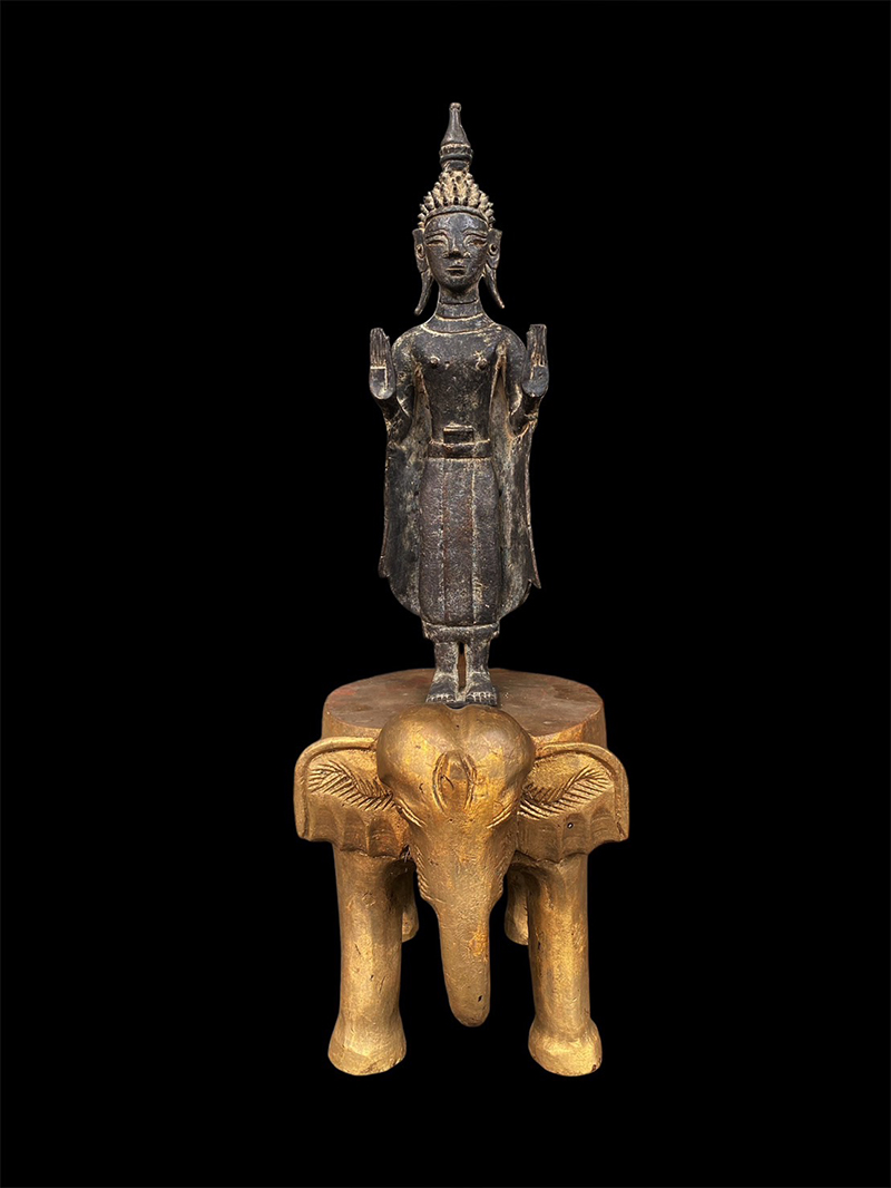 #laosbuddha #bronzebuddha #standingbuddha #buddha #buddhas #buddhastatue #buddhaart #buddhist #antiquebuddhas #antiquebuddha #Laos #buddhastatues