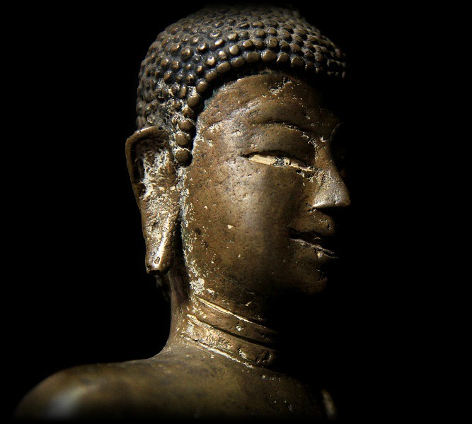 18C Sitting Bronze Laos Buddha #BB41