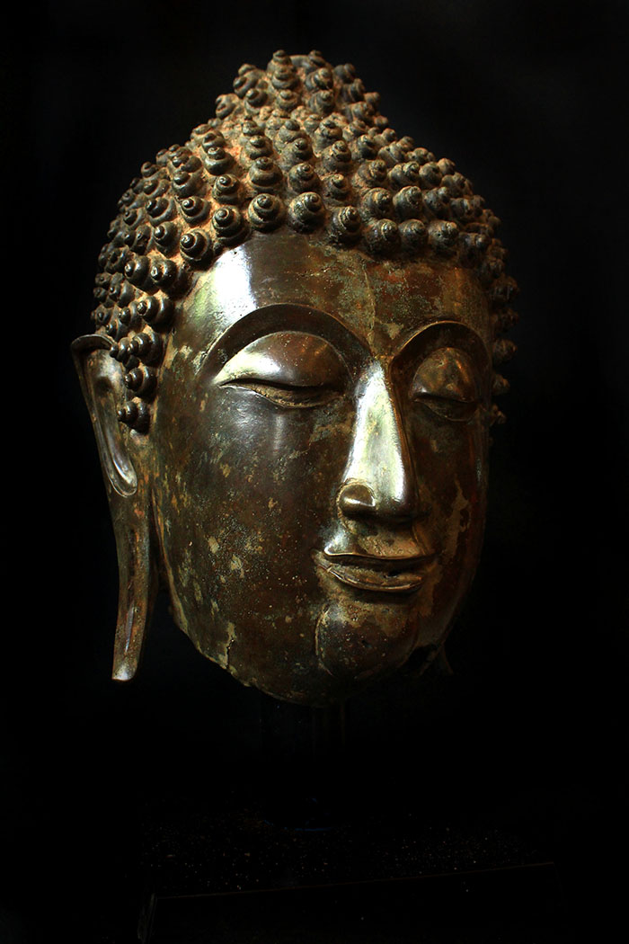 #buddhahead #buddha #buddhas #thaibuddha #buddhastatue #statue #antiquebuddha #antiquebuddhas