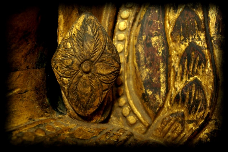 Extremely Rare 18C Wood Burmese Shan Pagan Buddha #B043