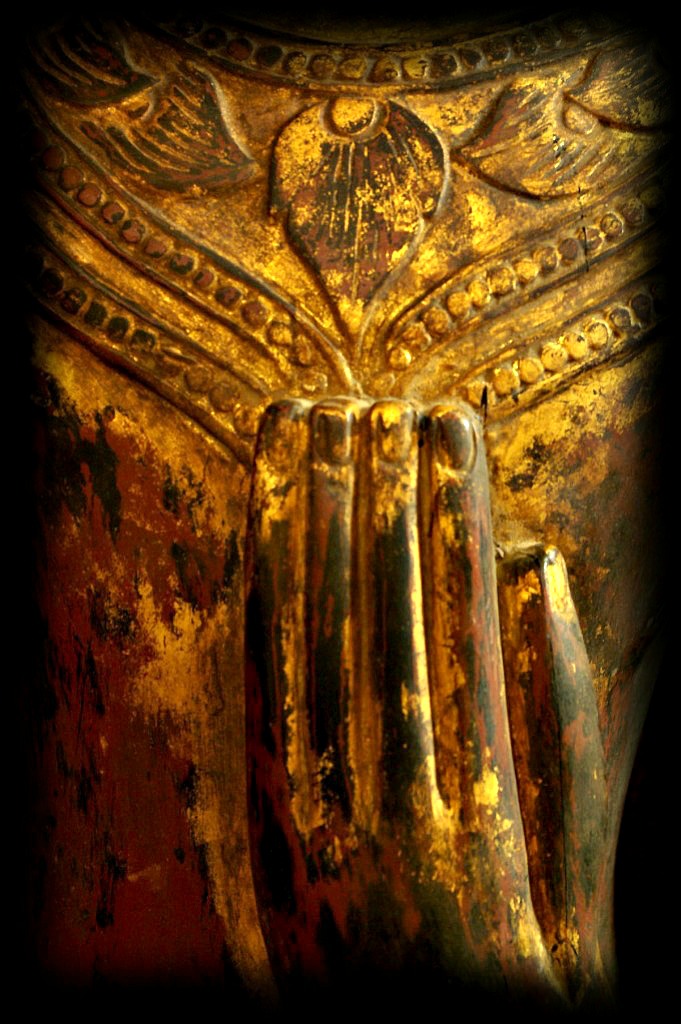 Extremely Rare 18C Wood Burmese Shan Pagan Buddha #B043