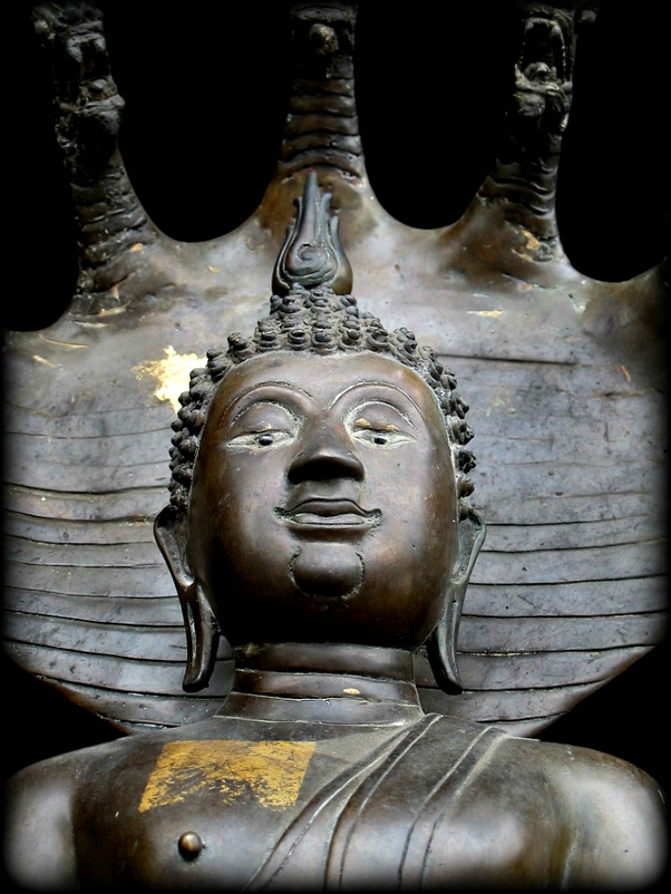18C Bronze Thai Chiangsang Buddha # B02-26