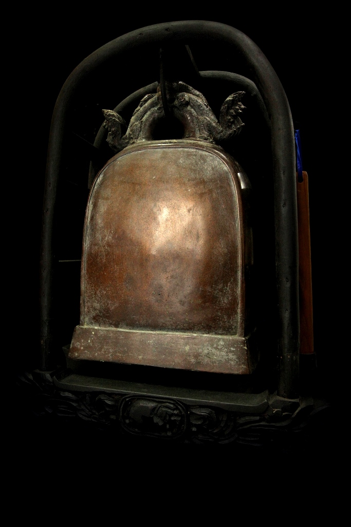 Extremely Rare 19C Bronze Thai Lanna Elephant Bell. #BB313