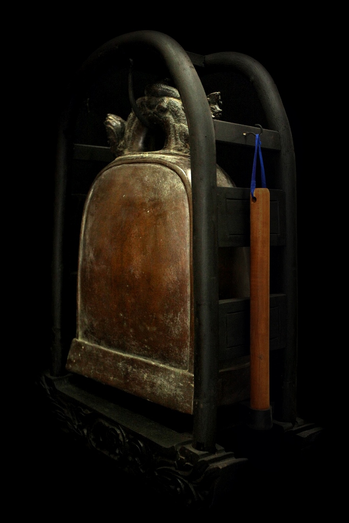 Extremely Rare 19C Bronze Thai Lanna Elephant Bell. #BB313