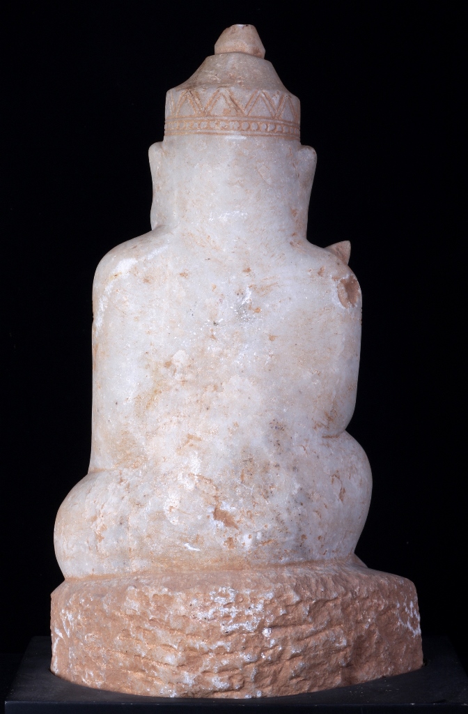 Extremely Rare 18C Alabaster Ava Buddha #DW019