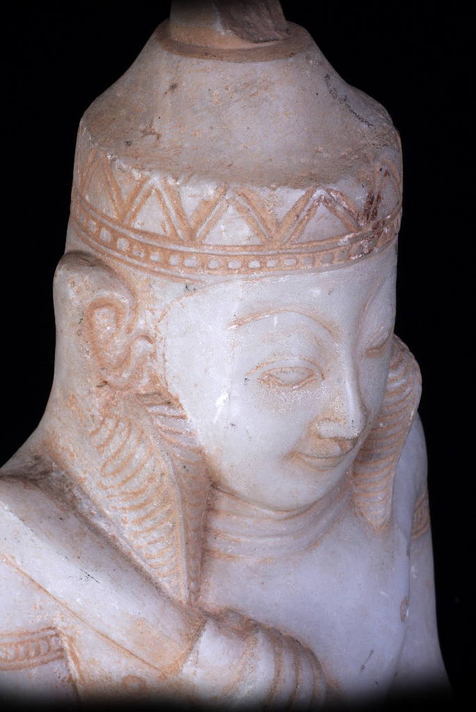 Extremely Rare 18C Alabaster Ava Buddha #DW019