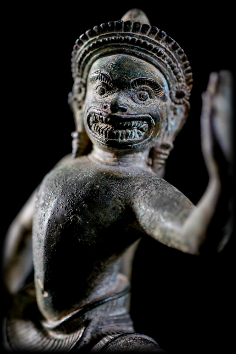 Extremely Rare Early 19C Buddhist Hand #B10