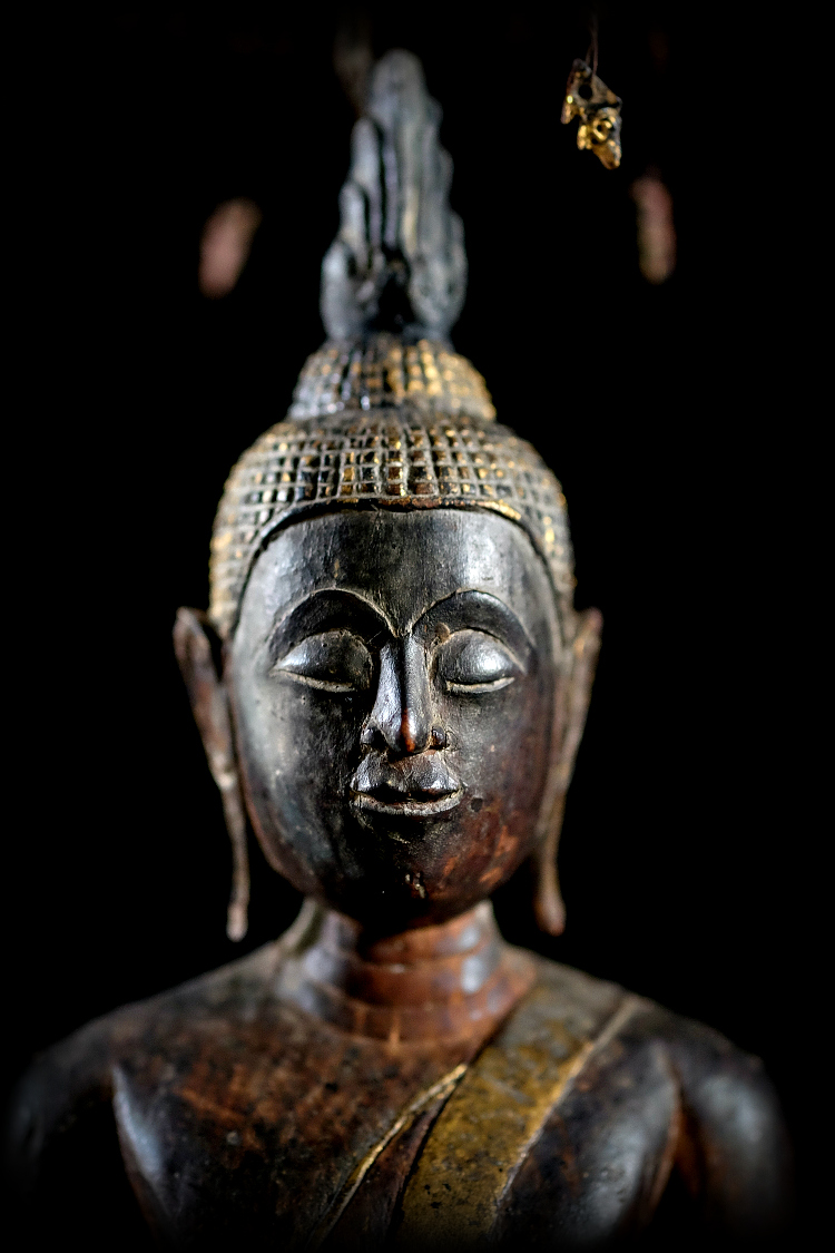 Extremely Rare Early 19C Wood Thai Buddha #CA070