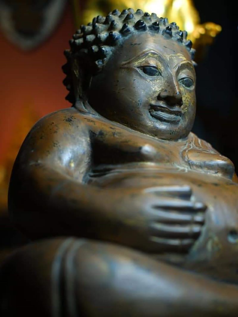 #happybuddha #buddha #antiquebuddha 3antiquebuddhas