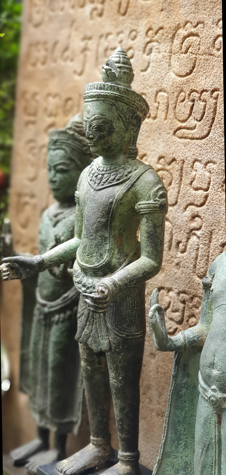 Extremely Rare 18C Bronze Burmese Crowned Shan Buddha # DW021