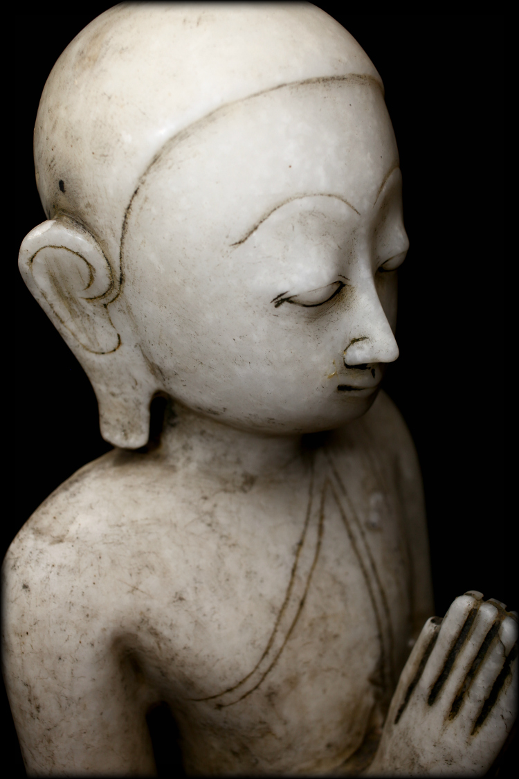 Extremely Rare 18C Bronze Shan Burmese Buddhist Monk # DW036