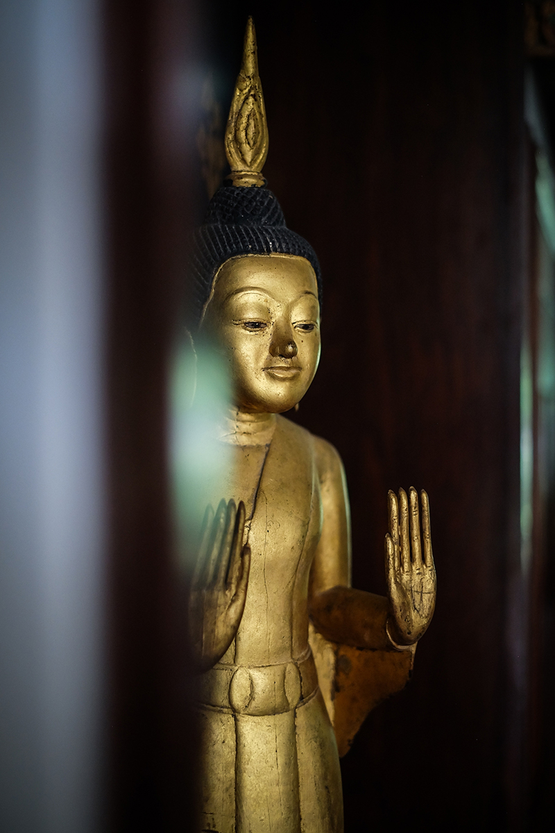 #woodlaobuddha #laosbuddha #buddhas #antiquebuddha #antiquebuddhas