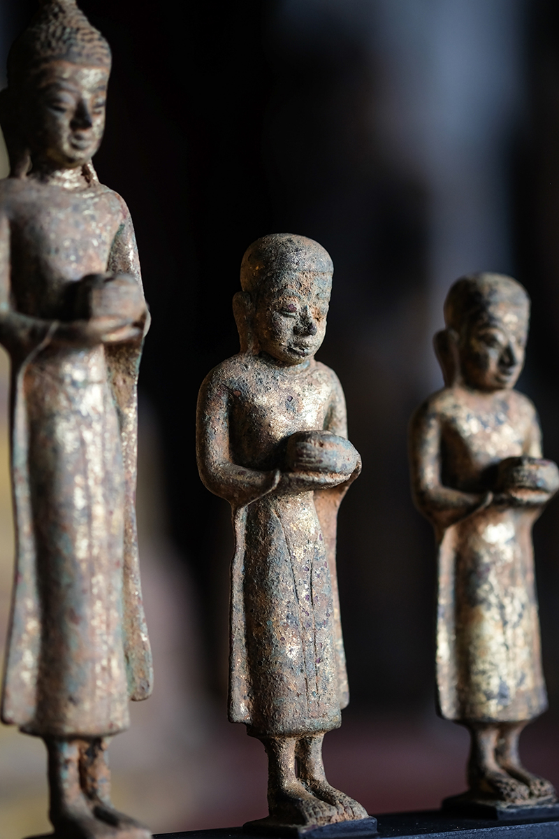 Buddhist Monk , Burmese Monk , Thai Monk , Wood monks