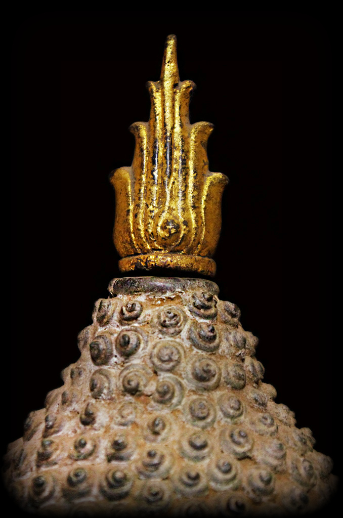 Extremely Rare Early19C Bronze Laos Buddha #040-2