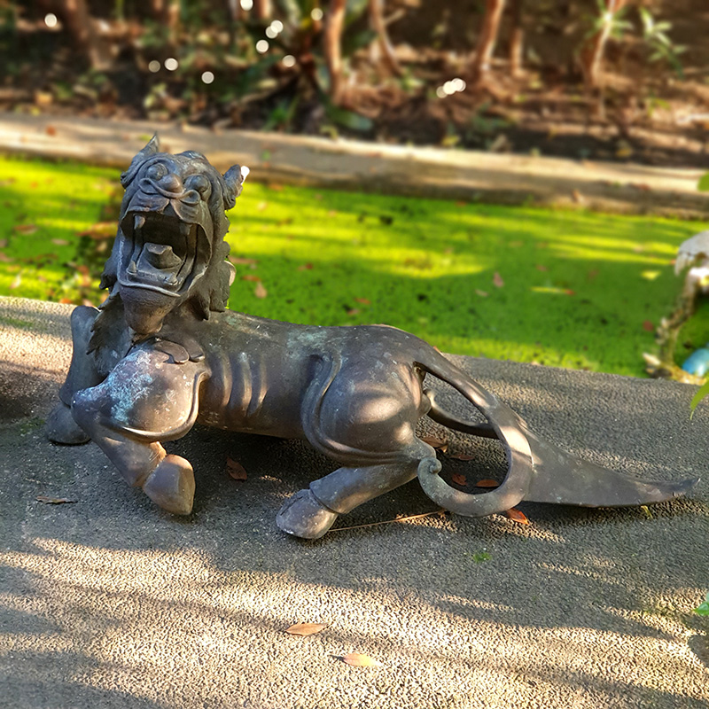 Antique Buddha sculpture