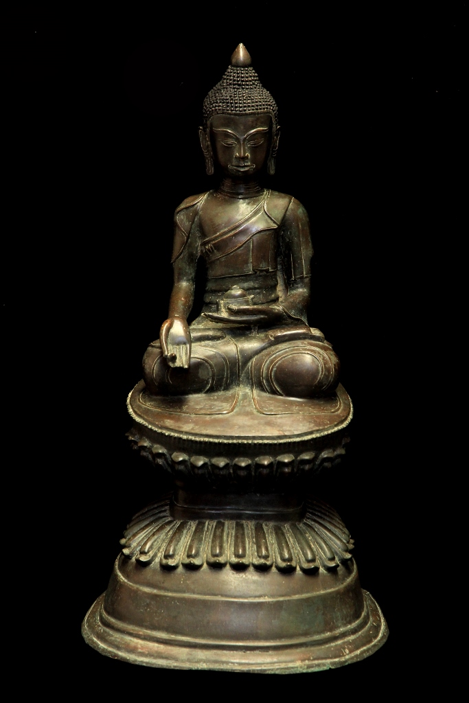 Extremely Rare 18C Bronze Burmese Ava Buddha # BB323