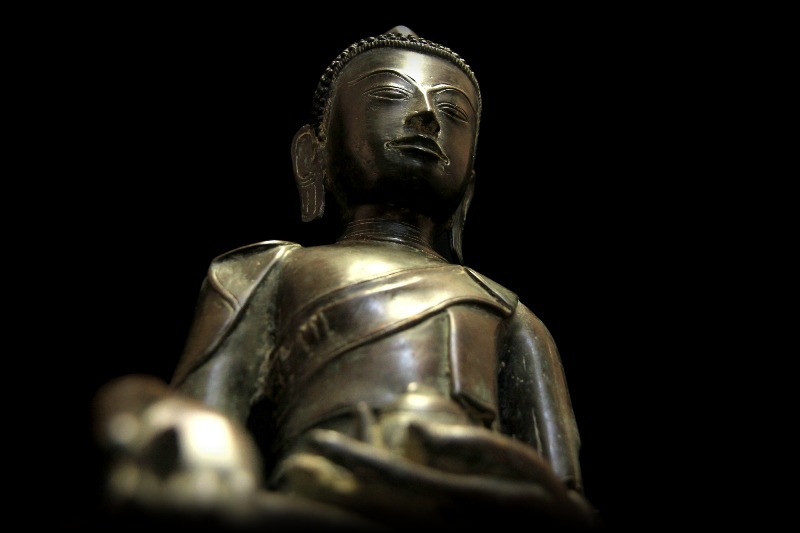 Extremely Rare 18C Bronze Burmese Ava Buddha # BB323