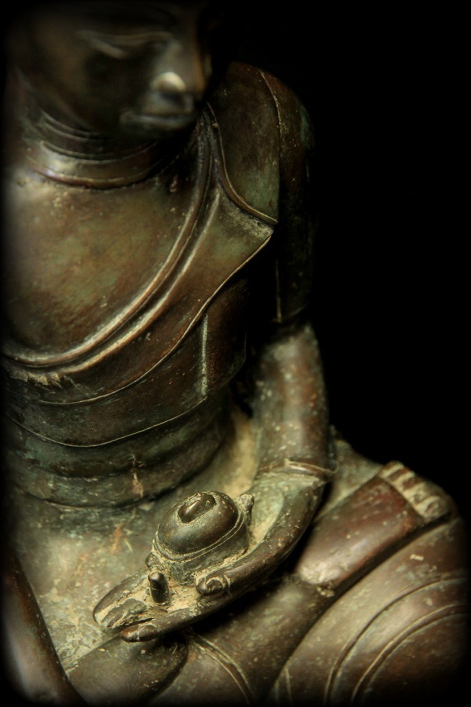 Extremely Rare 18C Bronze Burmese Ava Buddha # BB323