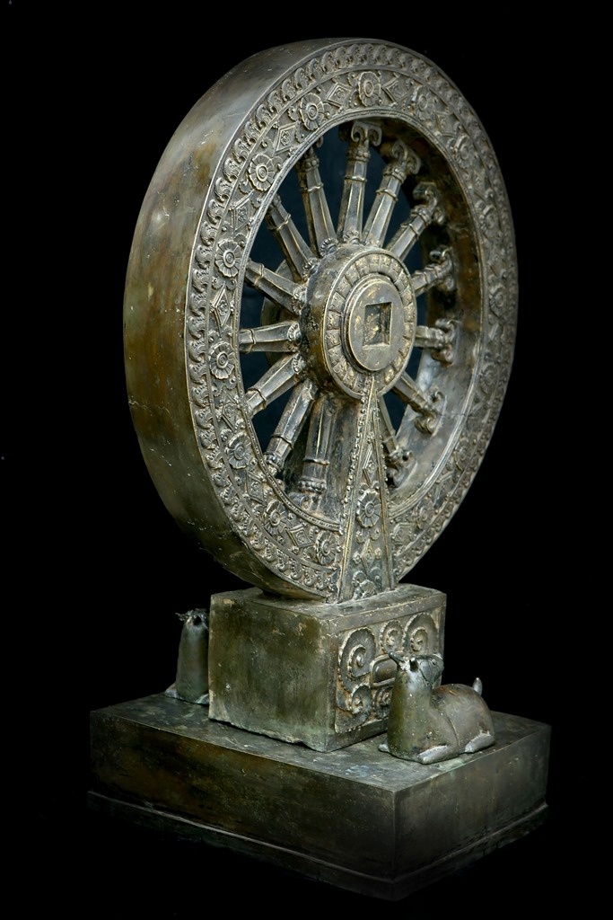 Extremely Rare Early 19C Bronze Thai Wheel of The Law and  A Crouching Deer # DW203