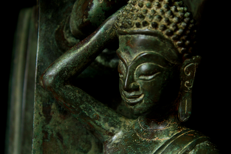 Extremely Rare 18C Bronze Reclining Laos Buddha #DW050