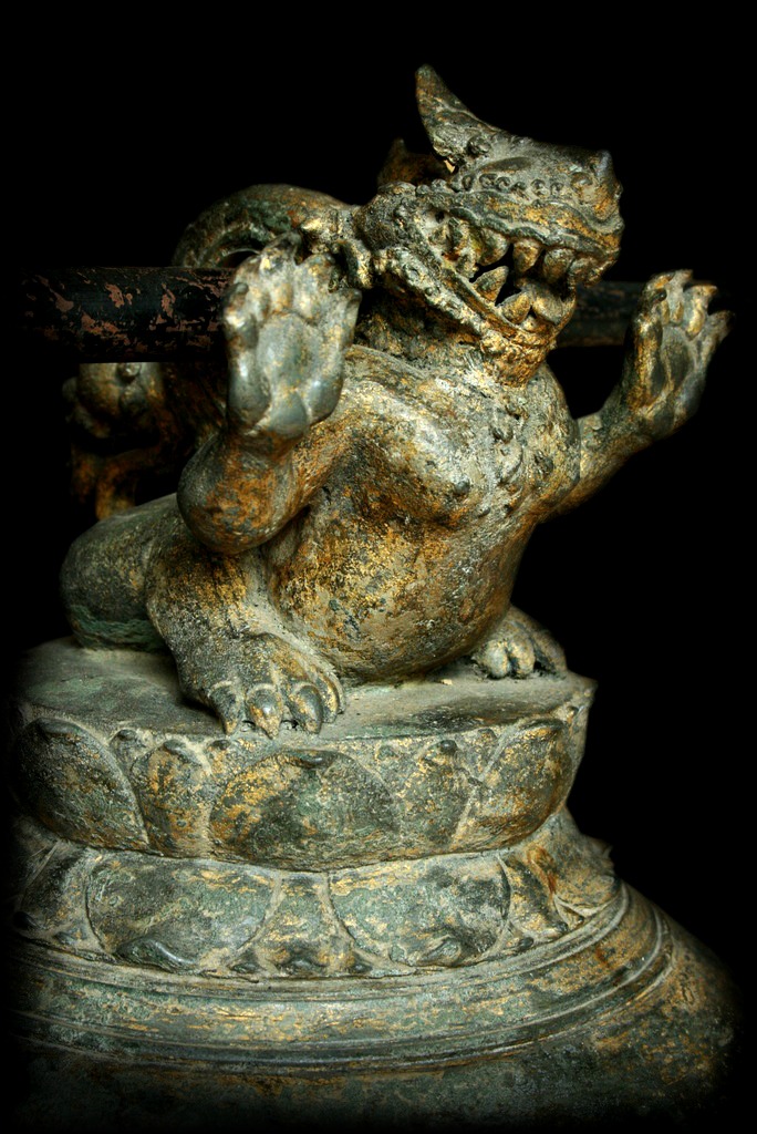 Extremely Rare Early 16C Bronze Pagun Temple Bell. #OF153