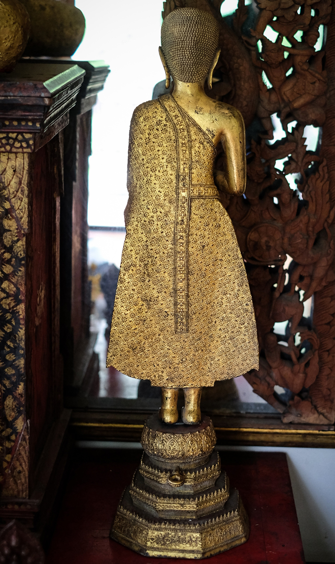 Buddhist Monk , Burmese Monk , Thai Monk , Wood monks