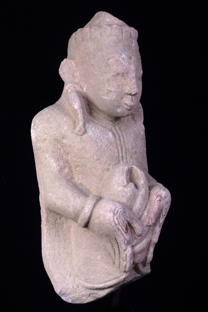 Extremely Rare 16C Sandstone Ava Buddha #CA053