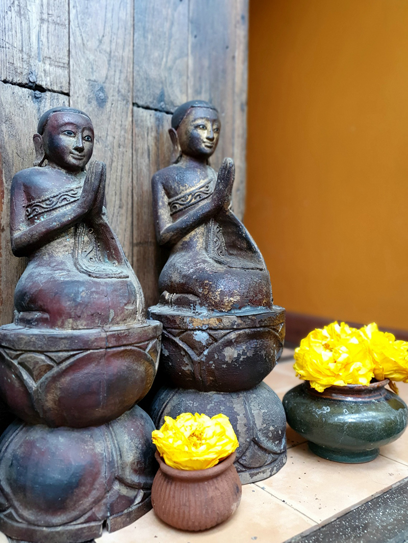 Buddhist Monk , Burmese Monk , Thai Monk , Wood monks