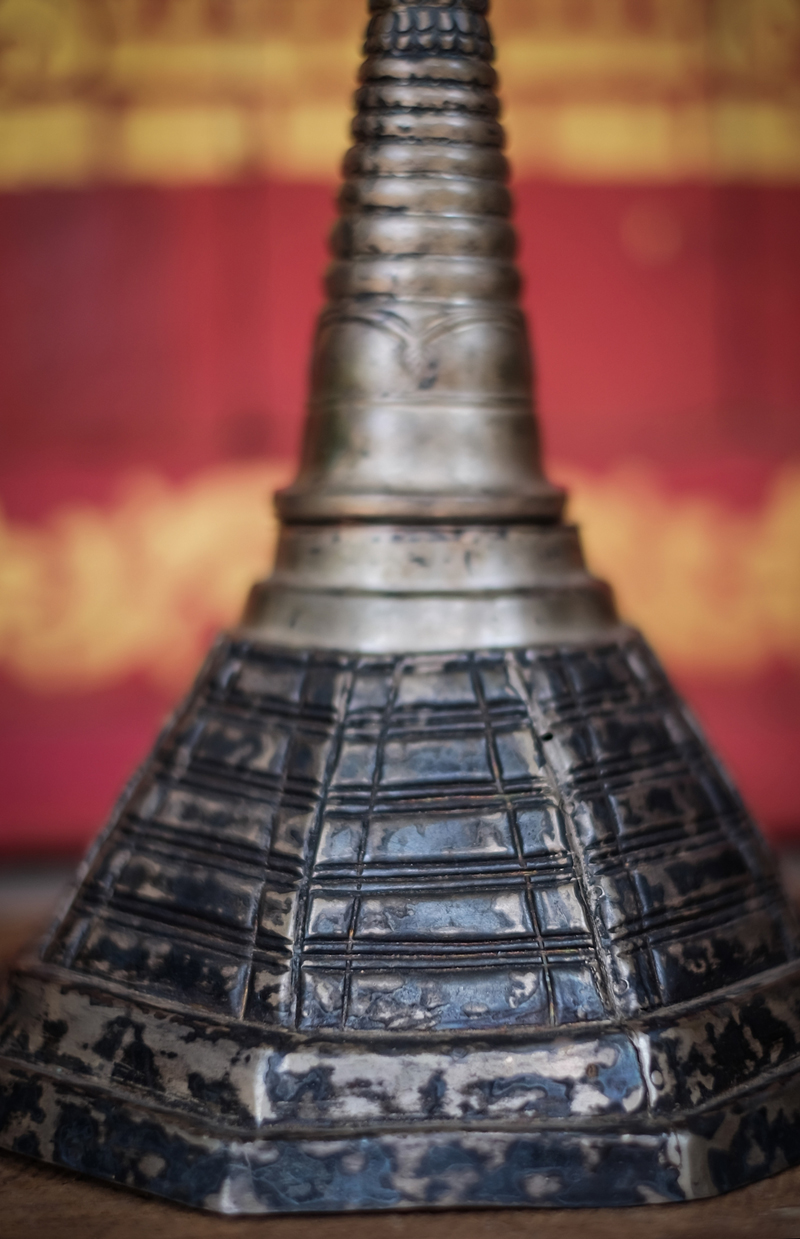 Extremely Rare Early 17C Lacquer Burmese Buddha #DW040