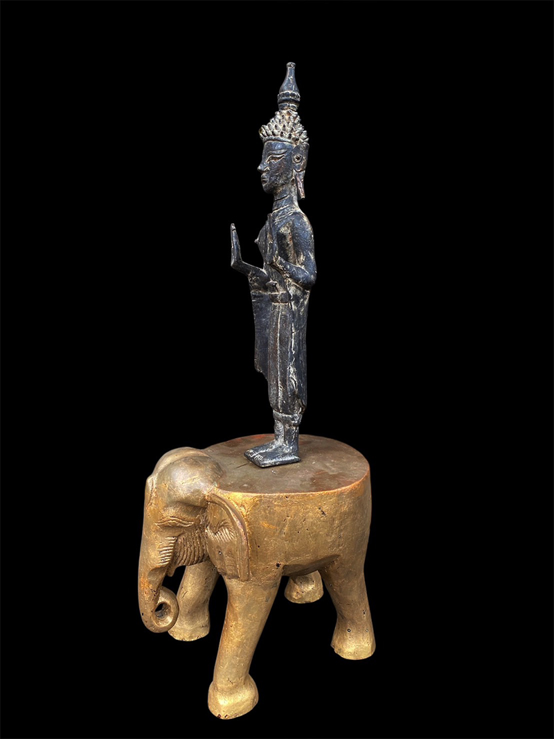 #laosbuddha #bronzebuddha #standingbuddha #buddha #buddhas #buddhastatue #buddhaart #buddhist #antiquebuddhas #antiquebuddha #Laos #buddhastatues