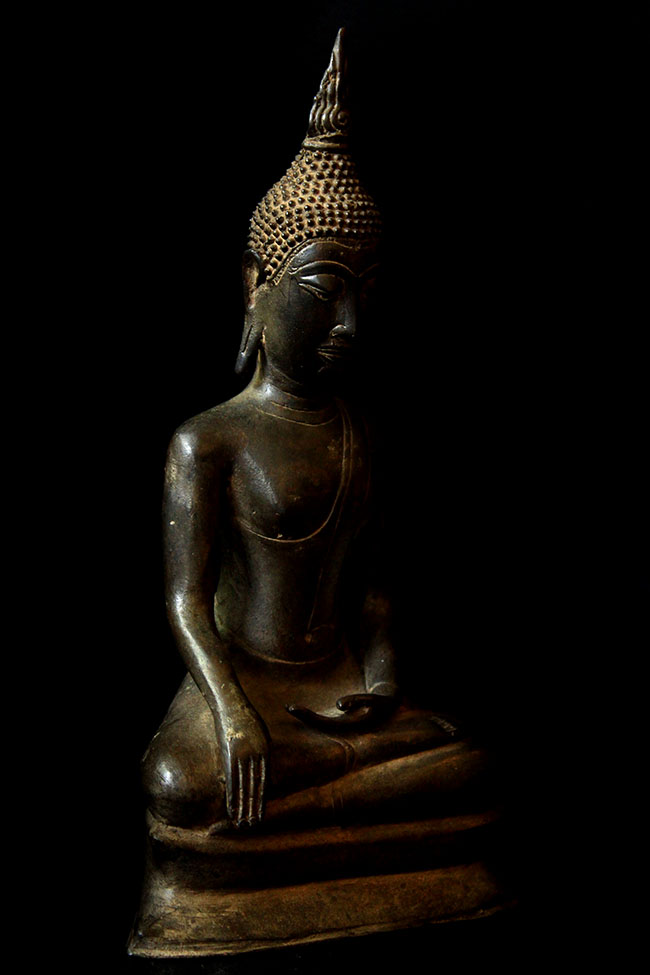 Extremely Rare 18C Sitting Bronze Laos Buddha #B02-24