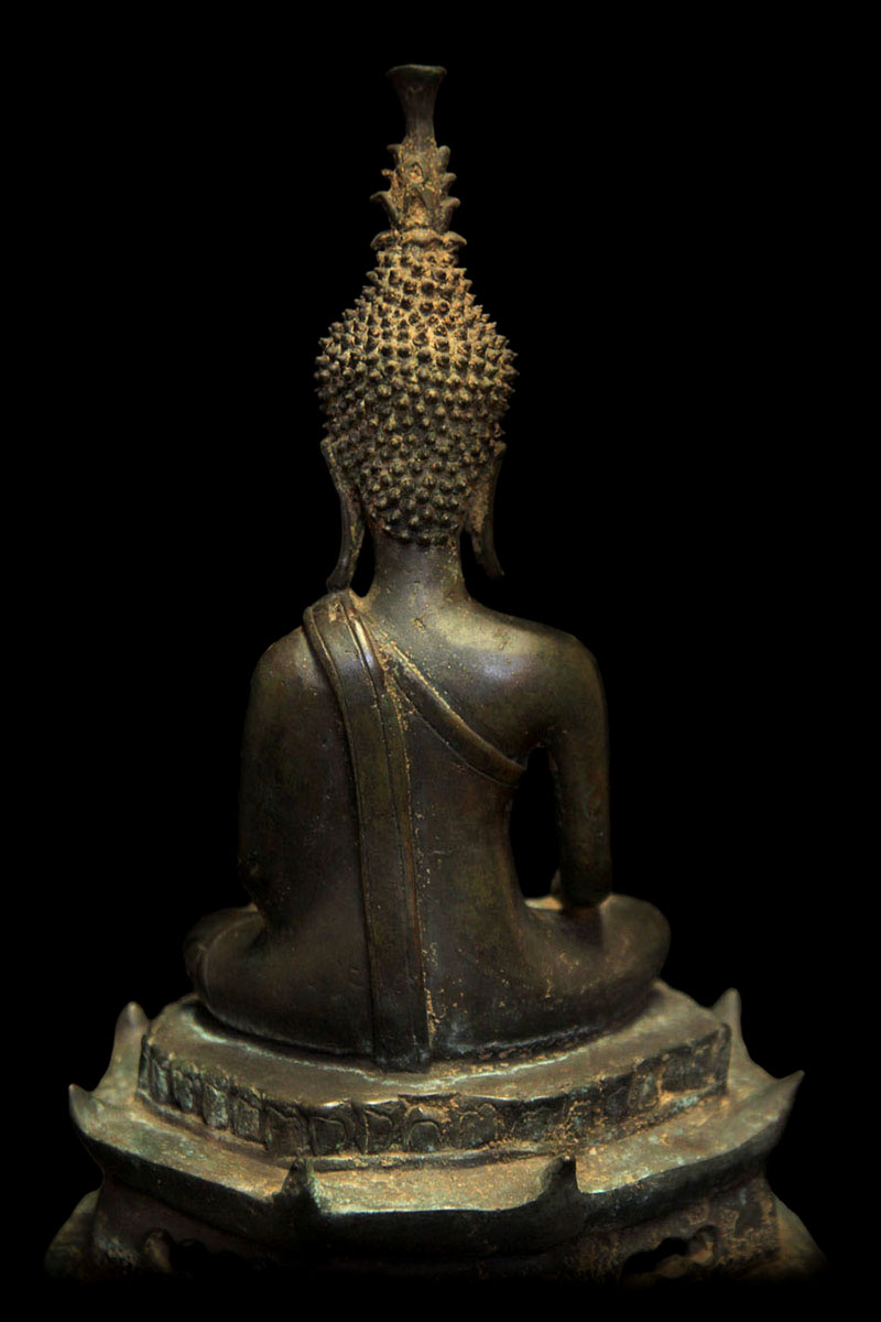 #laosbuddha #bronzebuddha #standingbuddha #buddha #buddhas #buddhastatue #buddhaart #buddhist #antiquebuddhas #antiquebuddha #Laos #buddhastatues