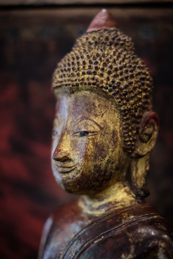 #thaibuddha #buddha #buddhas #antiquebuddhas #antiquebuddha #woodbuddha #sittingbuddha