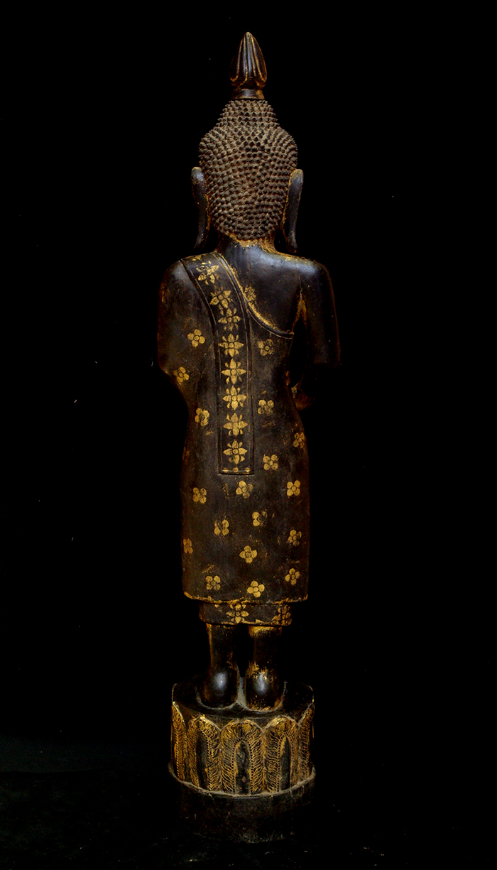 Extremely Rare Early 19C Wood Thai Lanna Buddha #B042-2