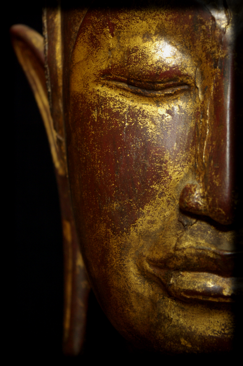 Extremely Rare 18C Wood Cambodia Buddha #AL046