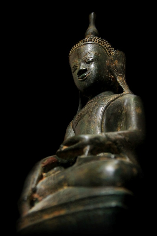Extremely Rare 19C Bronze Burmese Shan Taiyai Buddha # BB203