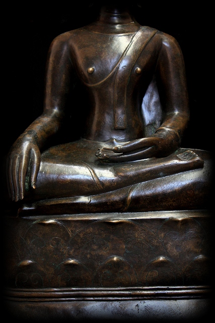 Extremely Rare 18C Sitting Bronze Laos Buddha #B02-24