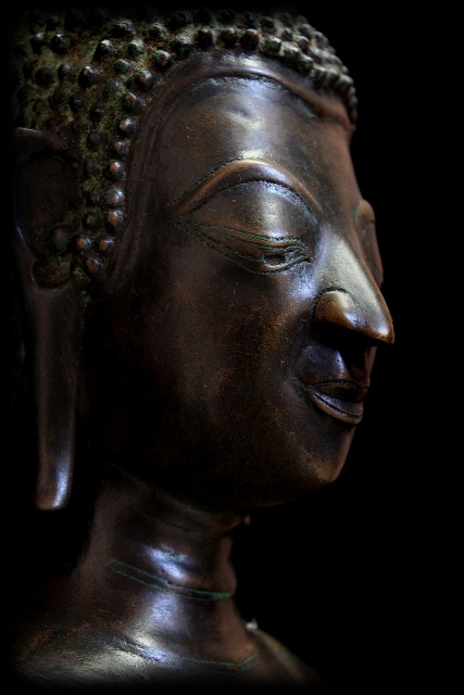 Extremely Rare 18C Sitting Bronze Laos Buddha #B02-24